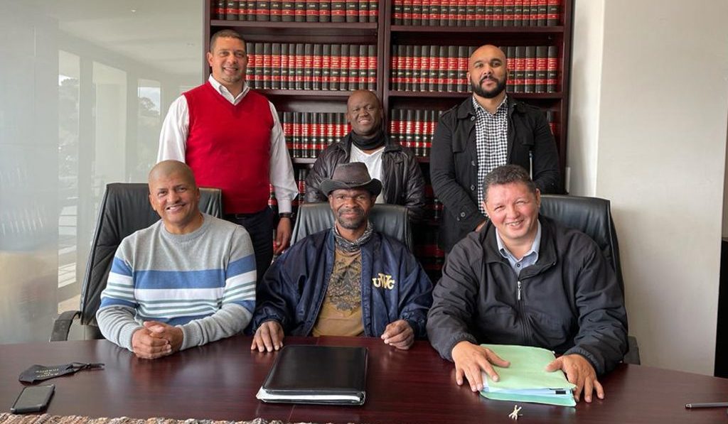 Oorlamkhoena Executive with King Saffier-img